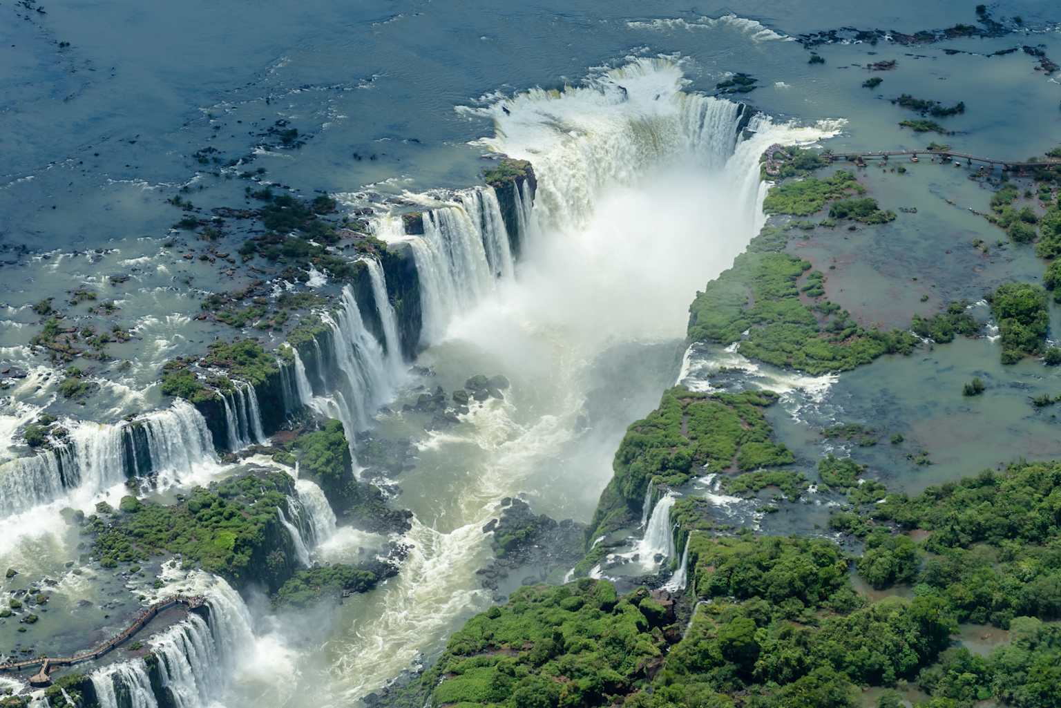 Iguazu Falls - Wikipedia